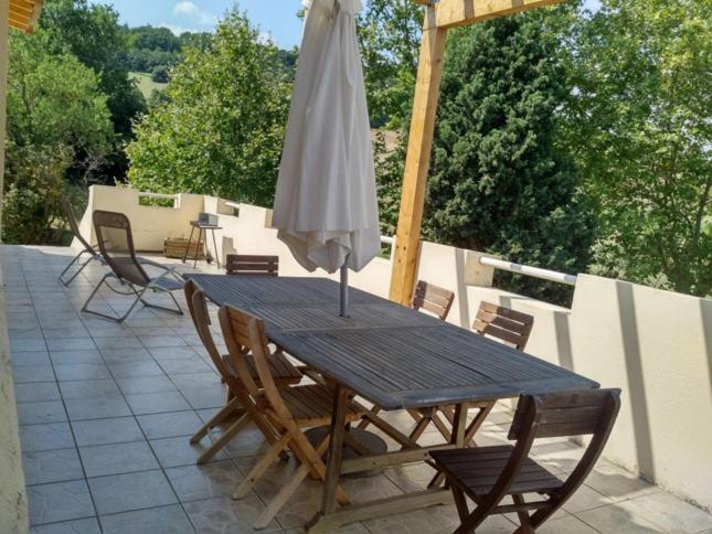 Domaine De La Petite Tour Hotel Montréal Екстериор снимка